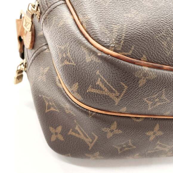 LOUIS VUITTON Brown Monogram Canvas Shoulder Bag - Picture 4 of 11